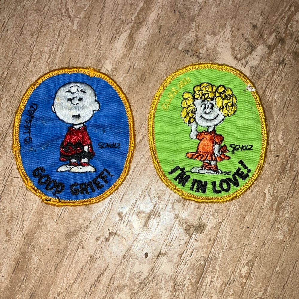 2 Vintage 1971 PEANUTS Patches